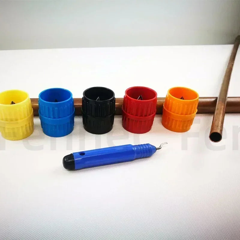 CT-208 / CT-209B Pipe Deburring Tool – 5–40mm Reamer for Metal & Plastic Pipes | Durable ABS / PP Handle, Spring Steel Blade