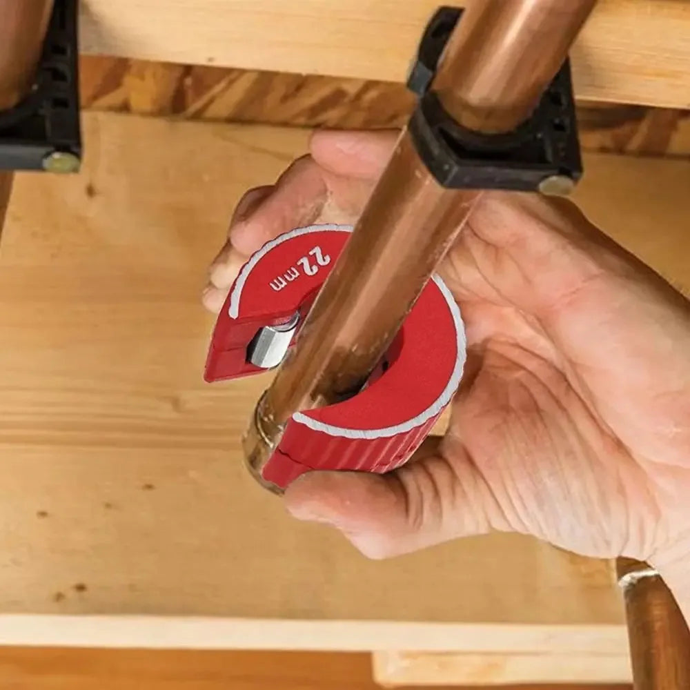 Copper Pipe Cutter Robust and durable automatic pipe cutter for hot and cold water pipes For cutting